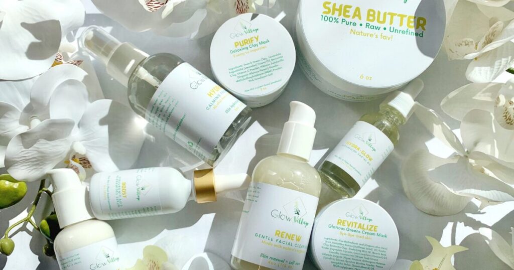 たくさんのスキンケア商品